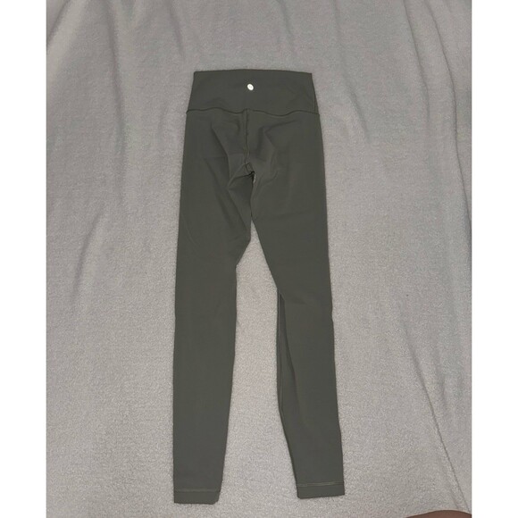 Lululemon Wunder Under Leggings - Size 4 - 28” - Picture 5 of 7